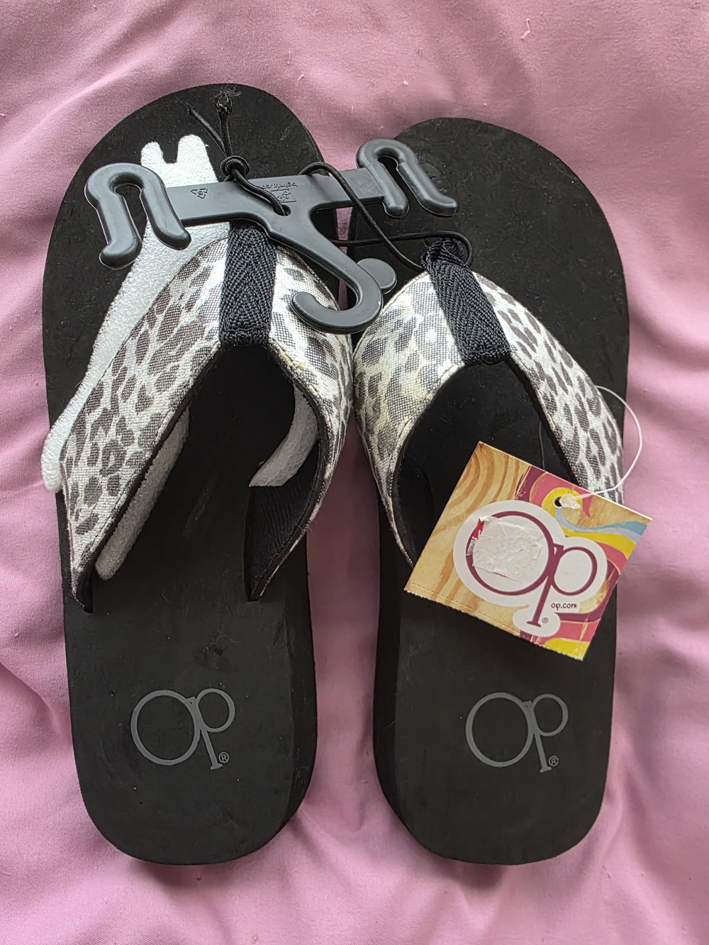 NWT- Size 5-6 OP Women's Black Sandals with Gray Leopard Straps